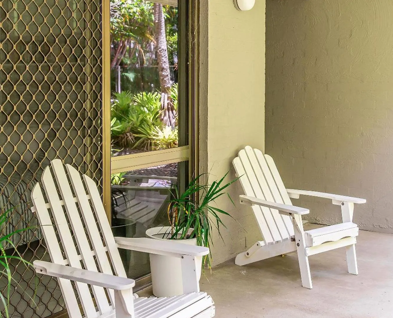 Tea Trees 3 - Relaxed Coastal Apartment, Location! Noosa Heads 0*,  Australia