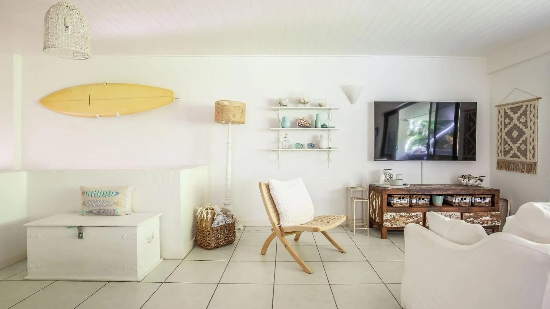 Apartment Tea Trees 3 - Relaxed Coastal Apartment, Location! Noosa Heads
