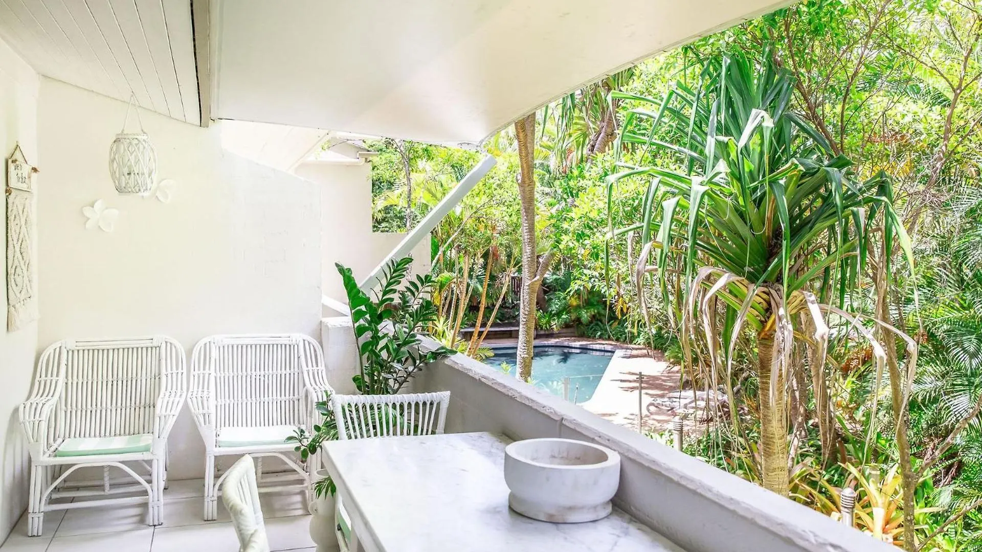 Tea Trees 3 - Relaxed Coastal Apartment, Location! Noosa Heads